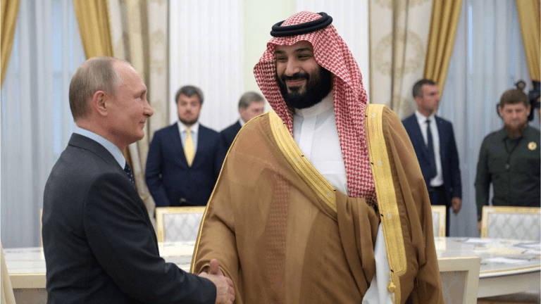 روسيا والسعودية تؤسسان منطقة للتجارة الحرة في المملكة
